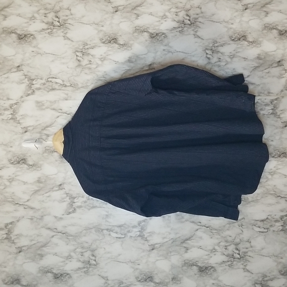 Patagonia Men's Shirt - Picture 5 of 5